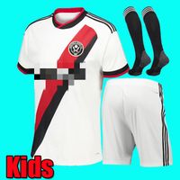 Away kids +socks