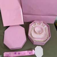 round rose gold set +box