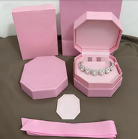 heart bracelet +pink box